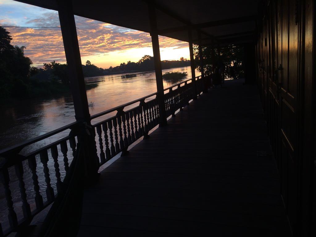 Riverside Bungalow Hotel Don Det Ngoại thất bức ảnh
