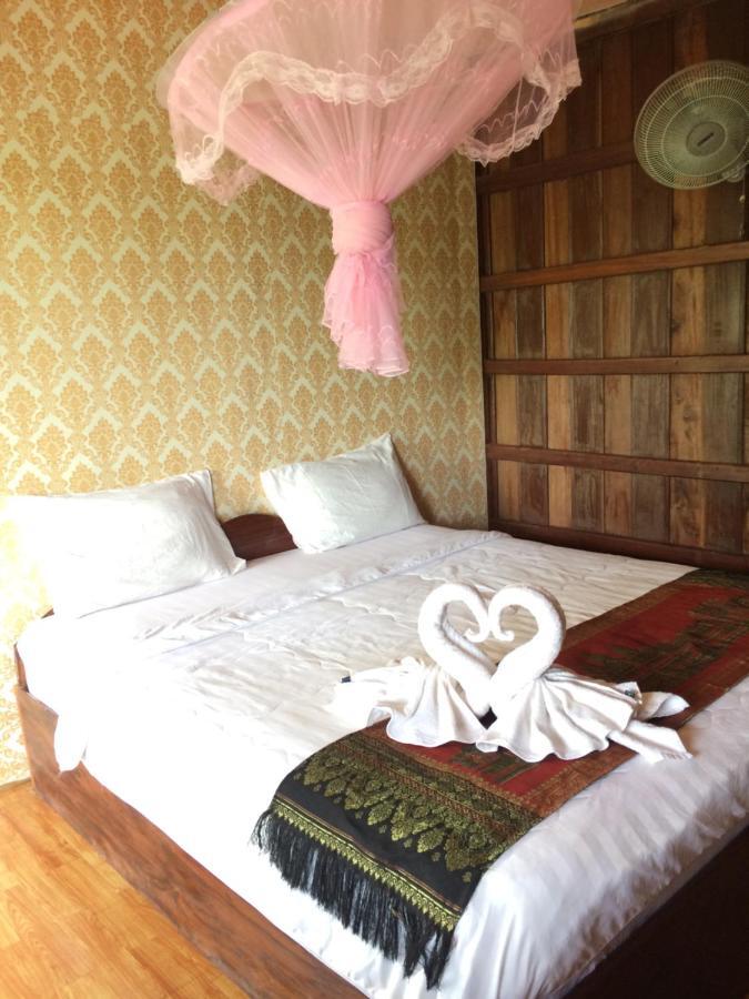 Riverside Bungalow Hotel Don Det Ngoại thất bức ảnh