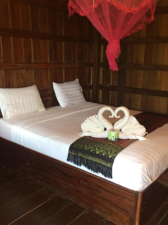 Riverside Bungalow Hotel Don Det Ngoại thất bức ảnh