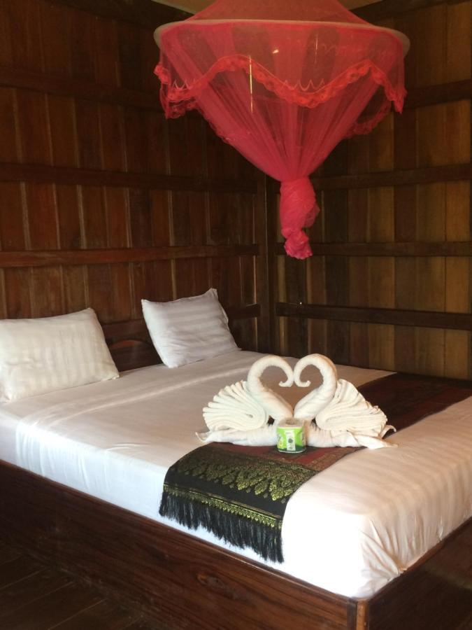 Riverside Bungalow Hotel Don Det Ngoại thất bức ảnh